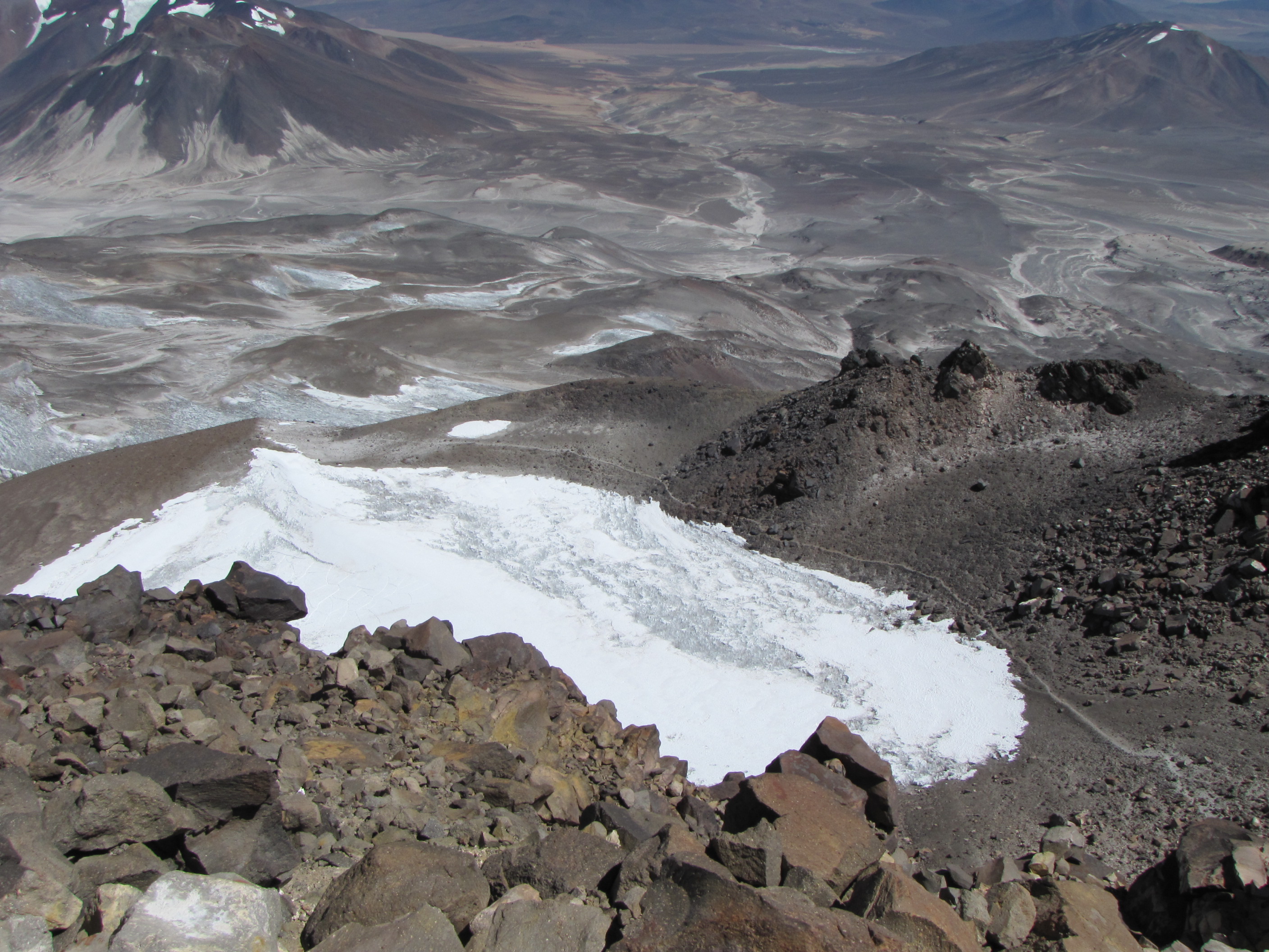 Ojos del Salado - Crater Glaciar